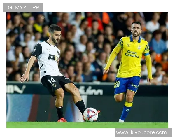 西甲球队衣袖广告收入排行榜皇马领先巴萨差距显著