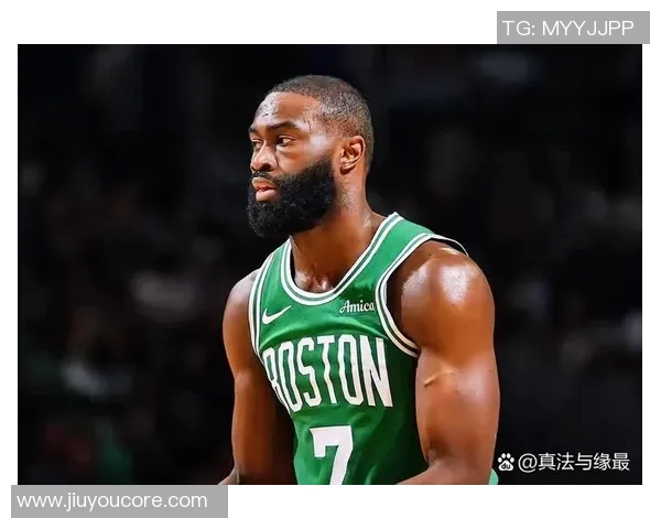 杰伦布朗谈球队成长阶段表示将全力支持队友减轻压力