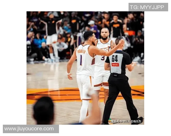 狄龙半场表现抢眼得分上双但犯规频繁状态堪忧